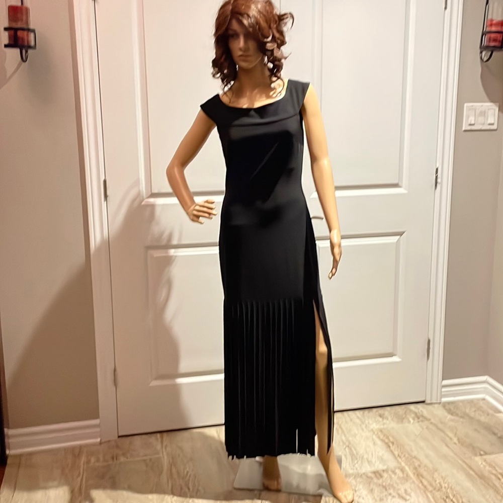 Frank Lyman long black Evening gown. NWT. Size 6.